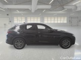  Alfa Romeo   STELVIO ALFA ROMEO / 2017 / 5P / SUV 2.2 TURBO DIESEL 190CV BUSINESS AT8 Q4 #7