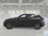  Alfa Romeo   STELVIO ALFA ROMEO / 2017 / 5P / SUV 2.2 TURBO DIESEL 190CV BUSINESS AT8 Q4 #8