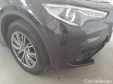 Alfa Romeo   STELVIO ALFA ROMEO / 2017 / 5P / SUV 2.2 TURBO DIESEL 190CV BUSINESS AT8 Q4 #34