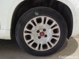  Fiat  Panda FIAT  / 2011 / 5P / BERLINA 1.2 69CV SeS E6D-TEMP EASY #17