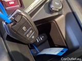  Peugeot  308 PEUGEOT  / 2021 / 5P / BERLINA ALLURE BLUEHDI 130 SeS #84