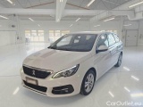 Peugeot 308 PEUGEOT  / 2017 / 5P / STATION WAGON SW ACTIVE BUSINESS BLUEHDI 130 EAT8 SeS