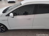  Renault  Megane RENAULT MÉGANE SPORTER / 2015 / 5P / STATION WAGON 1.5 DCI 81KW INTENS #102