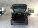  Volkswagen  Passat VOLKSWAGEN  / 2019 / 5P / STATION WAGON VAR. 2.0TDI SCR EVO 110KW BUSIN. BMT DSG #5