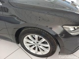  Volkswagen  Passat VOLKSWAGEN  / 2019 / 5P / STATION WAGON VAR. 2.0TDI SCR EVO 110KW BUSIN. BMT DSG #62