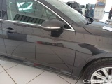  Volkswagen  Passat VOLKSWAGEN  / 2019 / 5P / STATION WAGON VAR. 2.0TDI SCR EVO 110KW BUSIN. BMT DSG #68