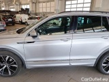  Volkswagen  Tiguan VOLKSWAGEN  / 2020 / 5P / SUV 2.0 TDI SCR 110KW R-LINE DSG 4MOTION #89