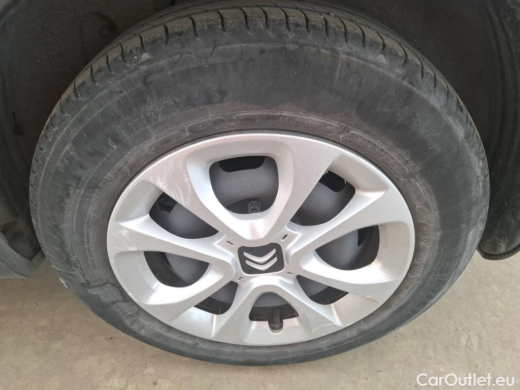 Citroen  C3 CITROEN  / 2016 / 5P / Berline PureTech 110 S&S BVM6 Feel #20