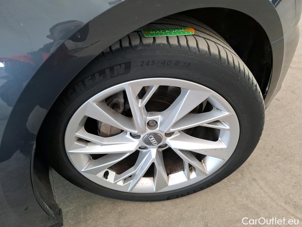  Audi  A5 Sportback AUDI  / 2019 / 5P / Berline 40 TFSI 190 S TRONIC 7 BUSI LINE SB #9