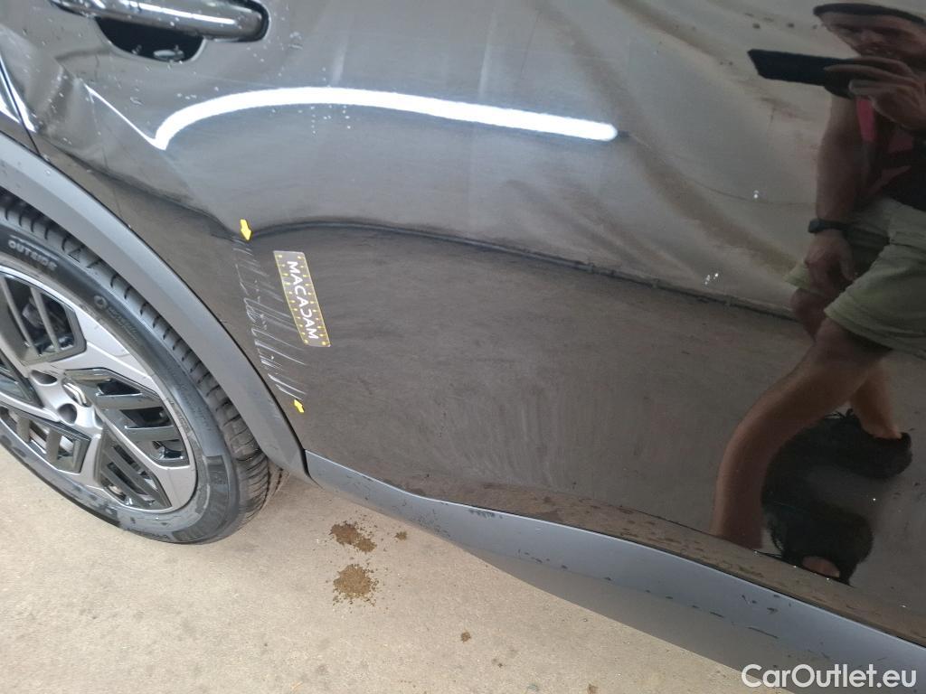  Citroen  C4 CITROEN  X / 2022 / 4P / Berline PureTech 130 S&S EAT8 Feel Pack #3