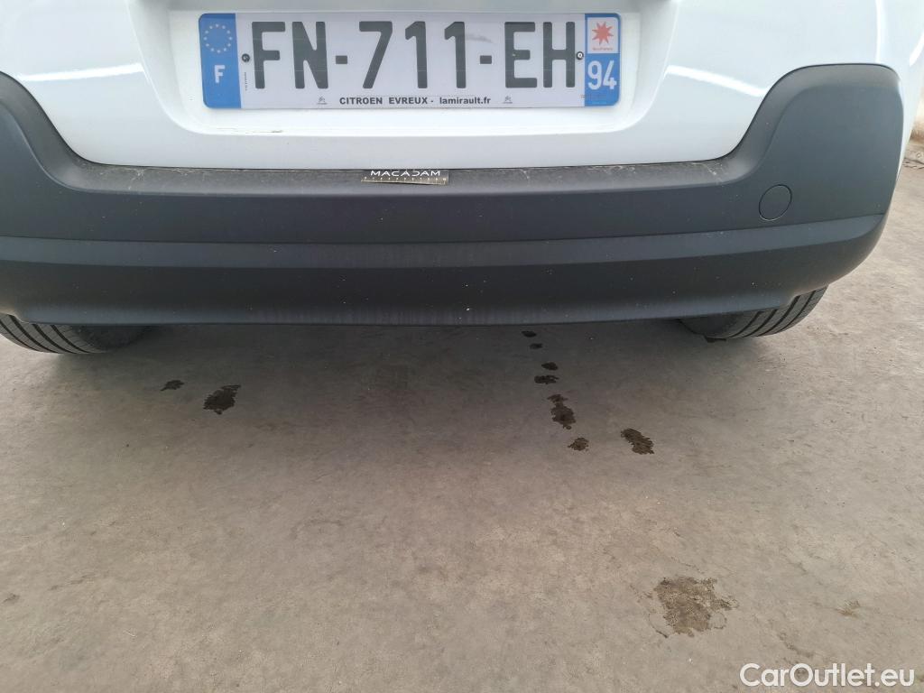  Citroen  C3 CITROEN  / 2016 / 5P / Berline PureTech 110 S&S BVM6 Feel #4