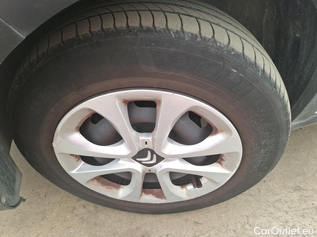  Citroen  C3 CITROEN  / 2016 / 5P / Berline PureTech 110 S&S BVM6 Feel #17
