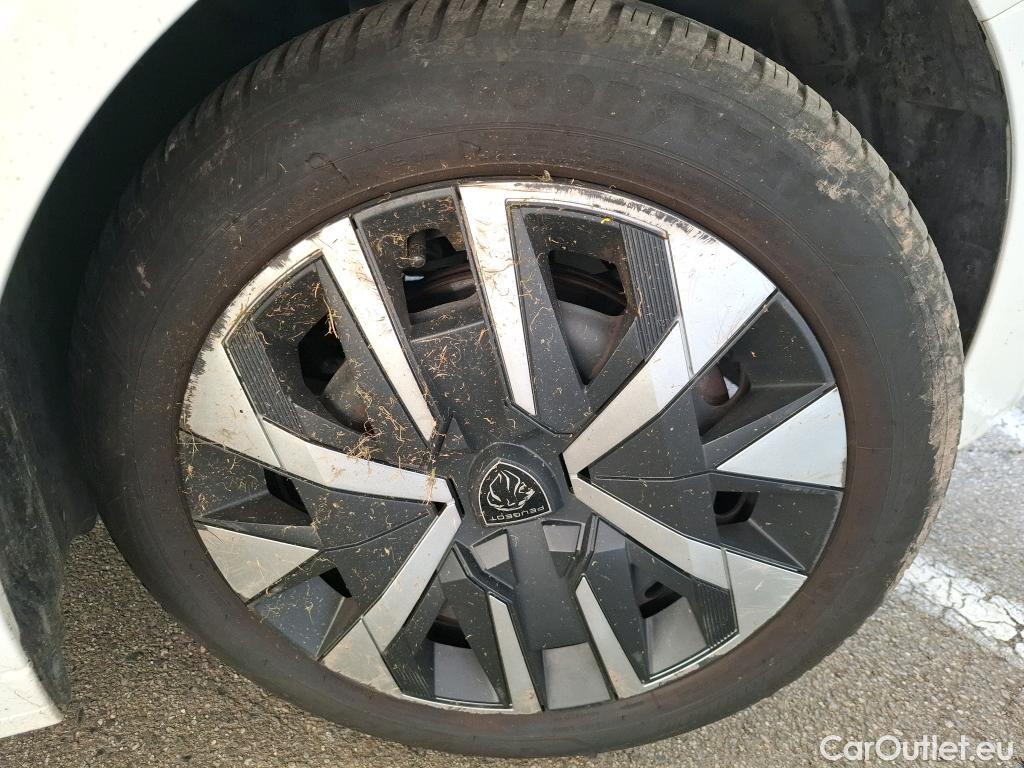  Peugeot  208  Active 1.2 PureTech 100CV BVM6 E6d #30