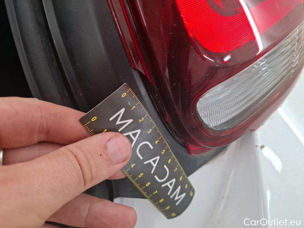  Citroen  C3 CITROEN  / 2016 / 5P / Berline PureTech 110 S&S BVM6 Feel #14