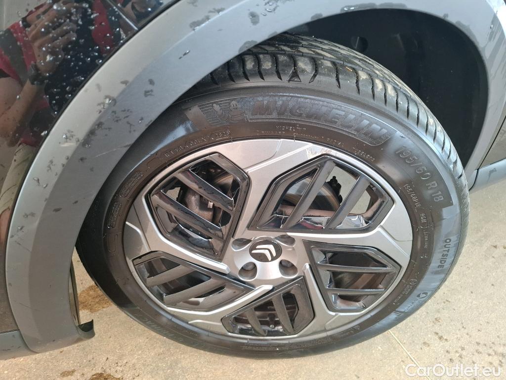  Citroen  C4 CITROEN  X / 2022 / 4P / Berline PureTech 130 S&S EAT8 Feel Pack #25