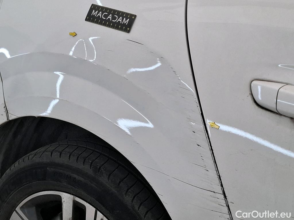  Peugeot  208  Allure Business 1.2 PureTech 100CV BVM6 E6d #2