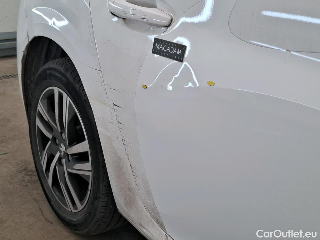  Peugeot  208  Allure Business 1.2 PureTech 100CV BVM6 E6d #7