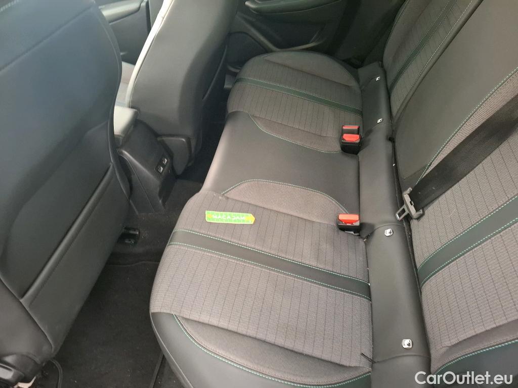  Peugeot  208  Allure Business 1.2 PureTech 100CV BVM6 E6d #17