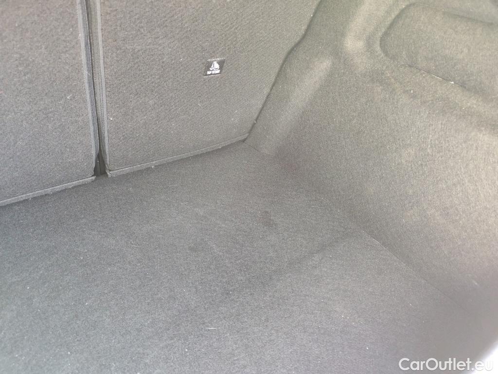  Peugeot  208  Style 1.2 PureTech 75CV BVM5 E6d #2