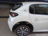  Peugeot  208 PEUGEOT  / 2019 / 5P / BERLINA ACTIVE E 136CV #32