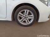  Toyota  Corolla TOYOTA  / 2019 / 5P / STATION WAGON TS HYBRID BUSINESS TECH #68