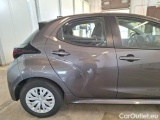  Toyota  Yaris TOYOTA  / 2020 / 5P / BERLINA HYBRID BUSINESS MY20 #37
