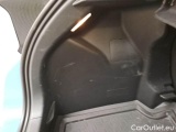  Toyota  Yaris TOYOTA  / 2020 / 5P / BERLINA HYBRID BUSINESS MY20 #105