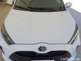 Toyota  Yaris TOYOTA  / 2020 / 5P / BERLINA HYBRID BUSINESS MY22 #28