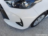  Toyota  Yaris TOYOTA  / 2020 / 5P / BERLINA HYBRID BUSINESS MY22 #31