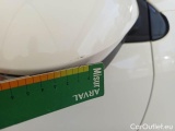  Toyota  Yaris TOYOTA  / 2020 / 5P / BERLINA HYBRID BUSINESS MY22 #38