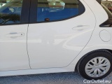  Toyota  Yaris TOYOTA  / 2020 / 5P / BERLINA HYBRID BUSINESS MY22 #53