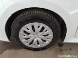  Toyota  Yaris TOYOTA  / 2020 / 5P / BERLINA HYBRID BUSINESS MY22 #20