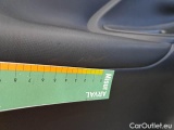  Toyota  Yaris TOYOTA  / 2020 / 5P / BERLINA HYBRID BUSINESS MY22 #61