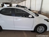  Toyota  Yaris TOYOTA  / 2020 / 5P / BERLINA HYBRID BUSINESS MY22 #69