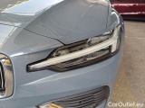  Volvo  V60 VOLVO  / 2019 / 5P / STATION WAGON T6 PLUG-IN AWD AUTOM.INSCR.EXPR. #44