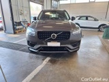  Volvo  XC90 VOLVO  / 2014 / 5P / SUV T8 RECHARGE AWD 7P PLUS DARK #29