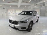 Volvo XC 40 VOLVO XC40 / 2017 / 5P / SUV T5 PLUG-IN HYBRID AUTO RECH INSCRIP EXPR