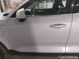  Volvo  XC 40 VOLVO XC40 / 2017 / 5P / SUV T5 PLUG-IN HYBRID AUTO RECH INSCRIP EXPR #64