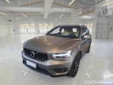 Volvo XC 40 VOLVO XC40 / 2017 / 5P / SUV T5 PLUG-IN HYBRID AUTO RECHARGE INSCR.