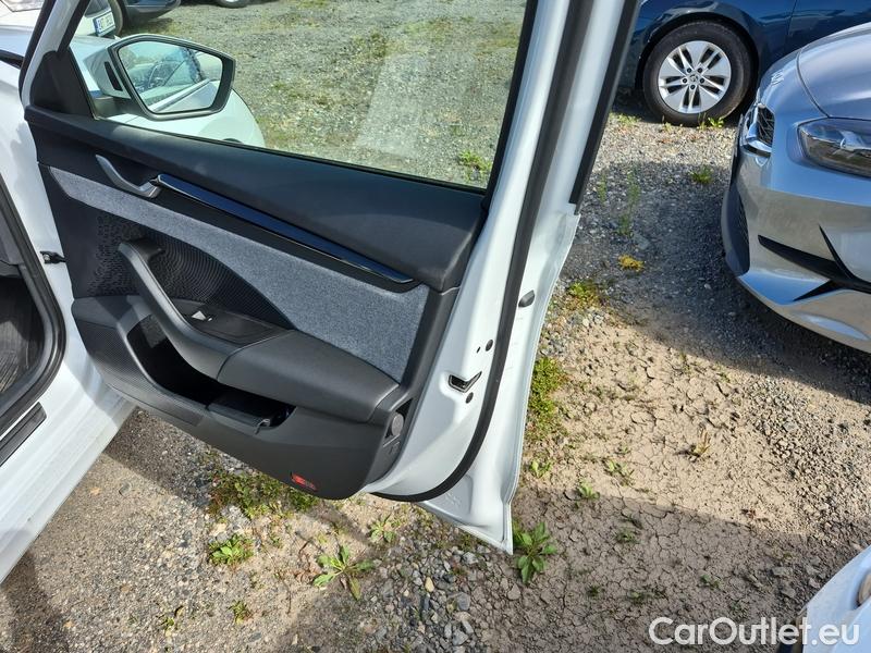  Skoda  Octavia  Combi (PV5) (2024) Oc.C.2.0T 150 Top Sel. AWD AT #6