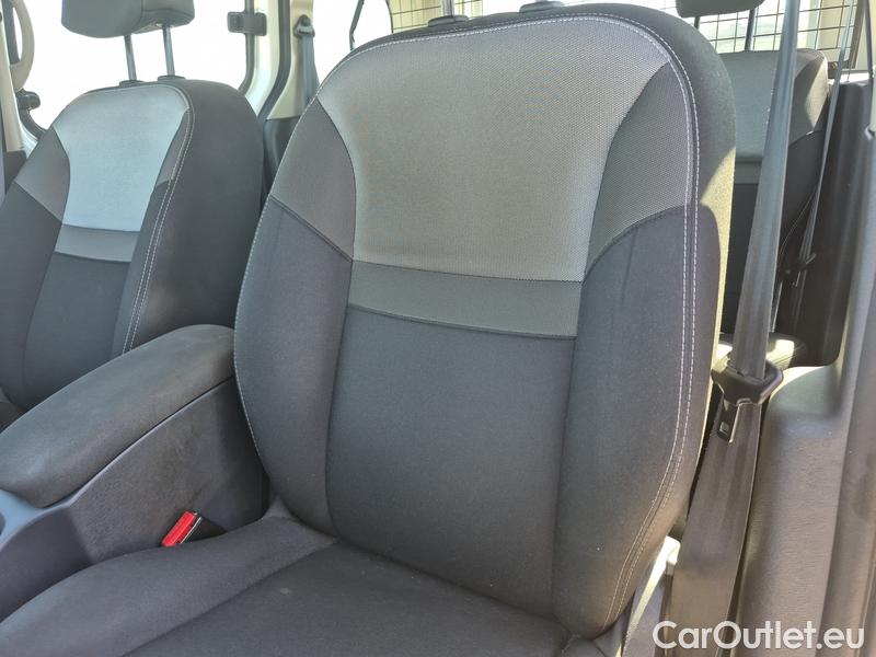  Renault  Kangoo  2 (2008)  1.5BdCi 95 Zen 5d #15