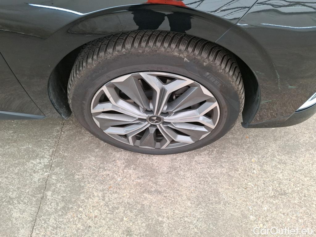  DS  DS4 DS DS 4 / 2021 / 5P / Berline E-TENSE 225 BASTILLE AUTO #14