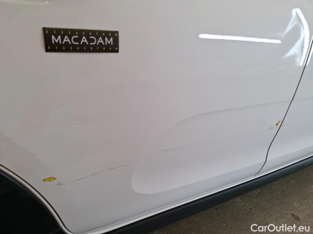  Citroen  C3  Société Feel Nav 1.2 PureTech 80CV BVM5 E6d #38