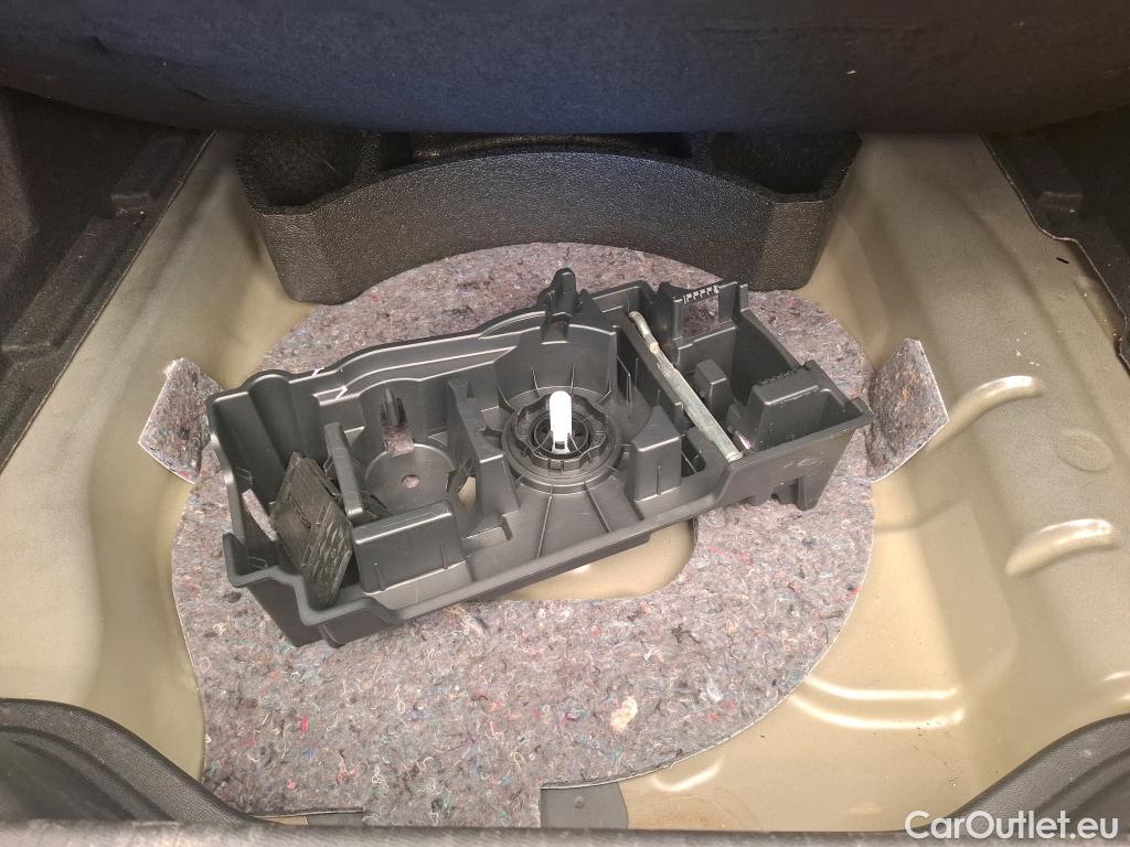  Citroen  C4 CITROEN  X / 2022 / 4P / Berline PureTech 130 S&S EAT8 Feel Pack #17