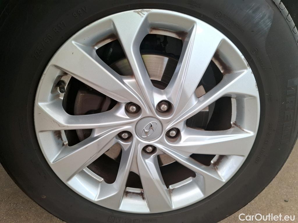  Hyundai  Tucson HYUNDAI  / 2018 / 5P / SUV 1.6 CRDI 136 HYBRID 48V DCT-7 CREATIVE #36
