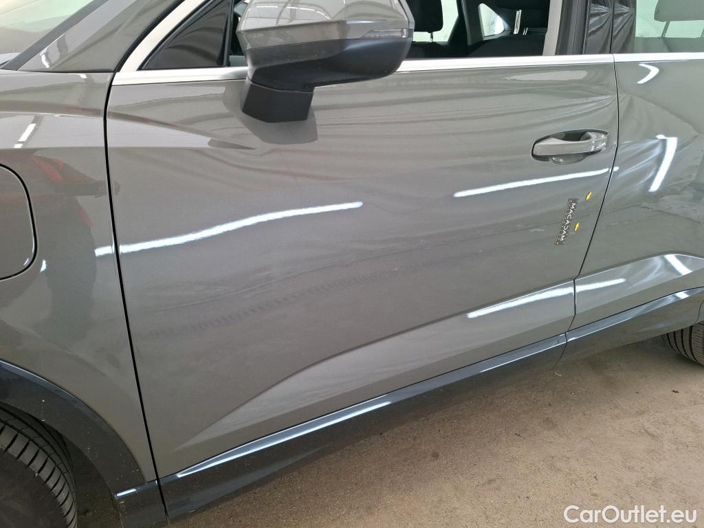  Audi  Q3 AUDI  Sportback / 2019 / 5P / SUV 45 TFSI E 245 S TRONIC BUSINESS LINE #8