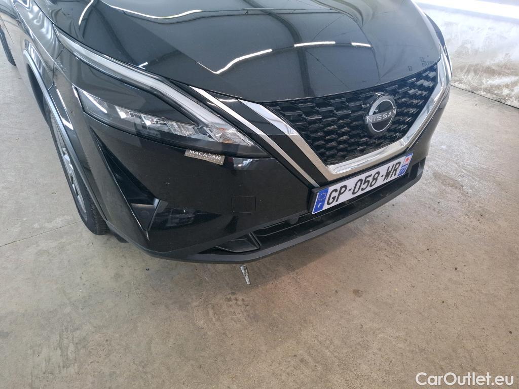  Nissan  Qashqai NISSAN  / 2021 / 5P / Crossover 1.3 MHEV 158ch Xtronic Business Edition CD LOT700 #22