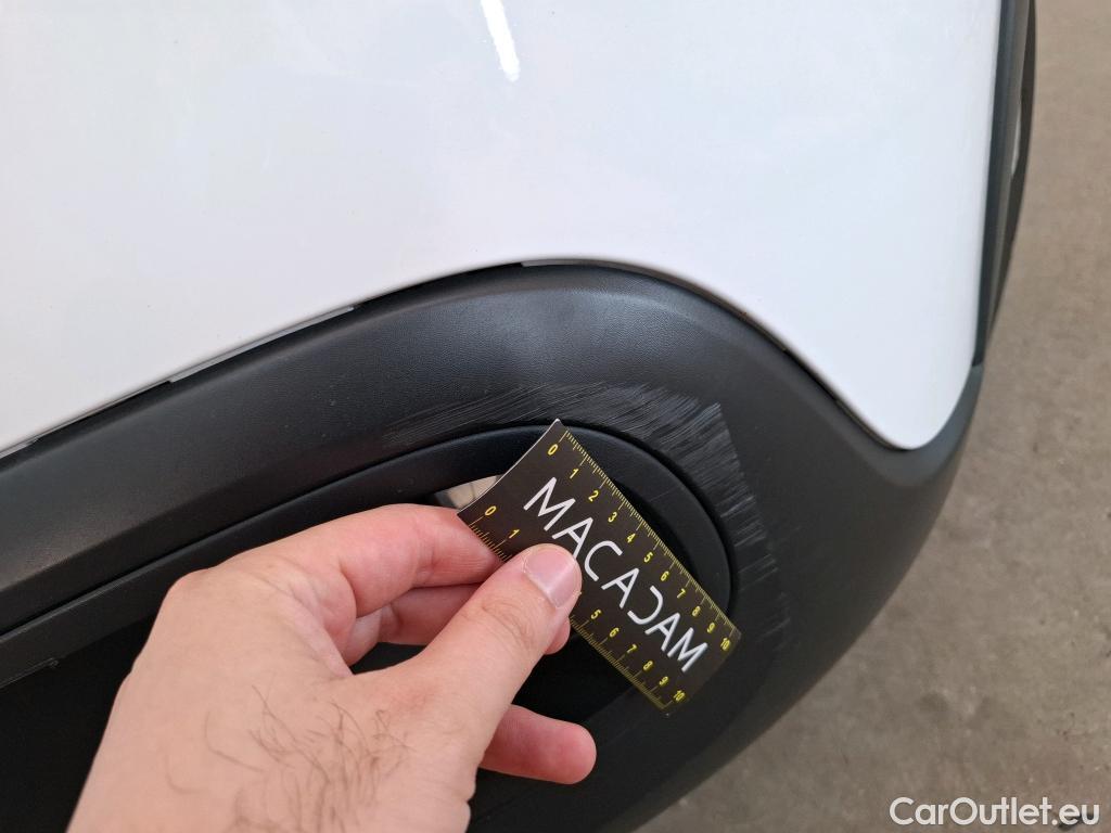  Citroen  C3  Société Feel Nav 1.2 PureTech 80CV BVM5 E6d #34