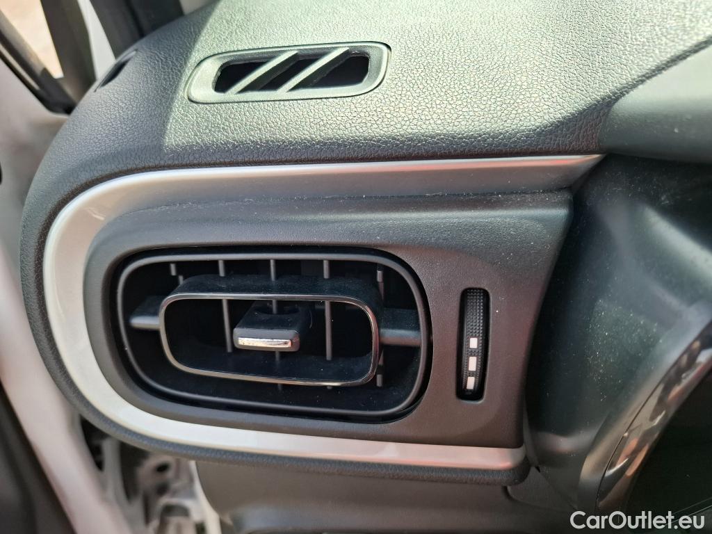  Citroen  C3  Société Feel Nav 1.2 PureTech 80CV BVM5 E6d #11