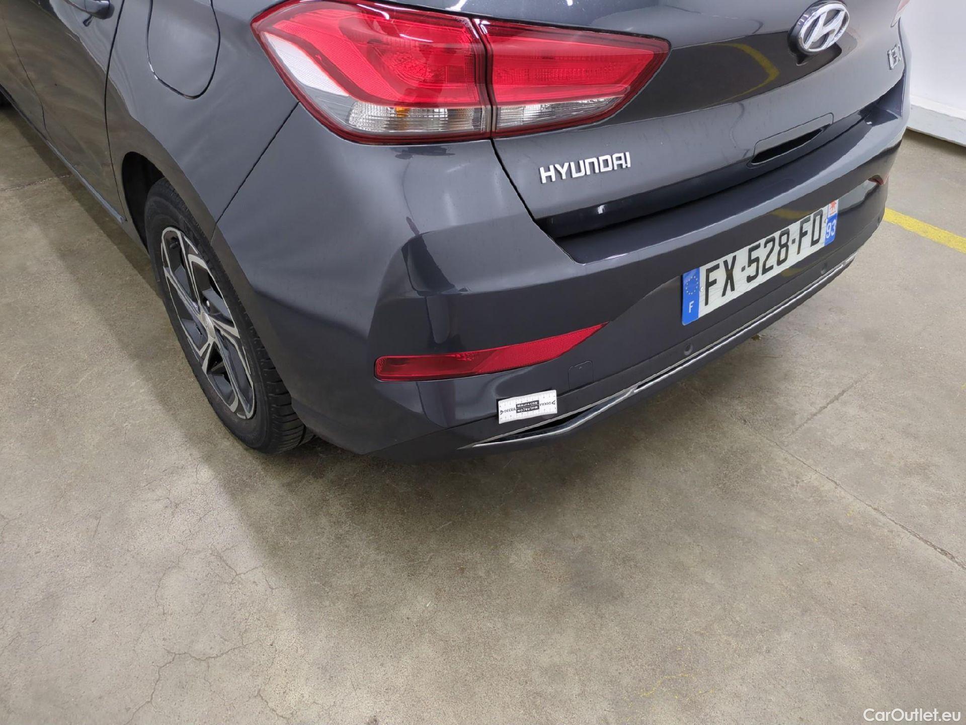  Hyundai  i30  Business 1.6 CRDi 115CV BVA7 E6d #43